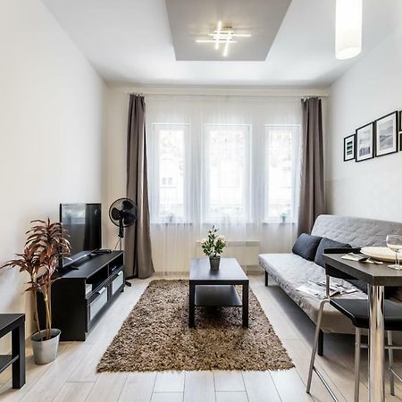 Fleur Creme Apartment ブダペスト エクステリア 写真