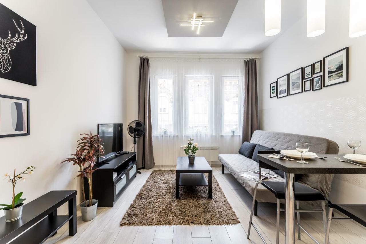 Fleur Creme Apartment ブダペスト エクステリア 写真