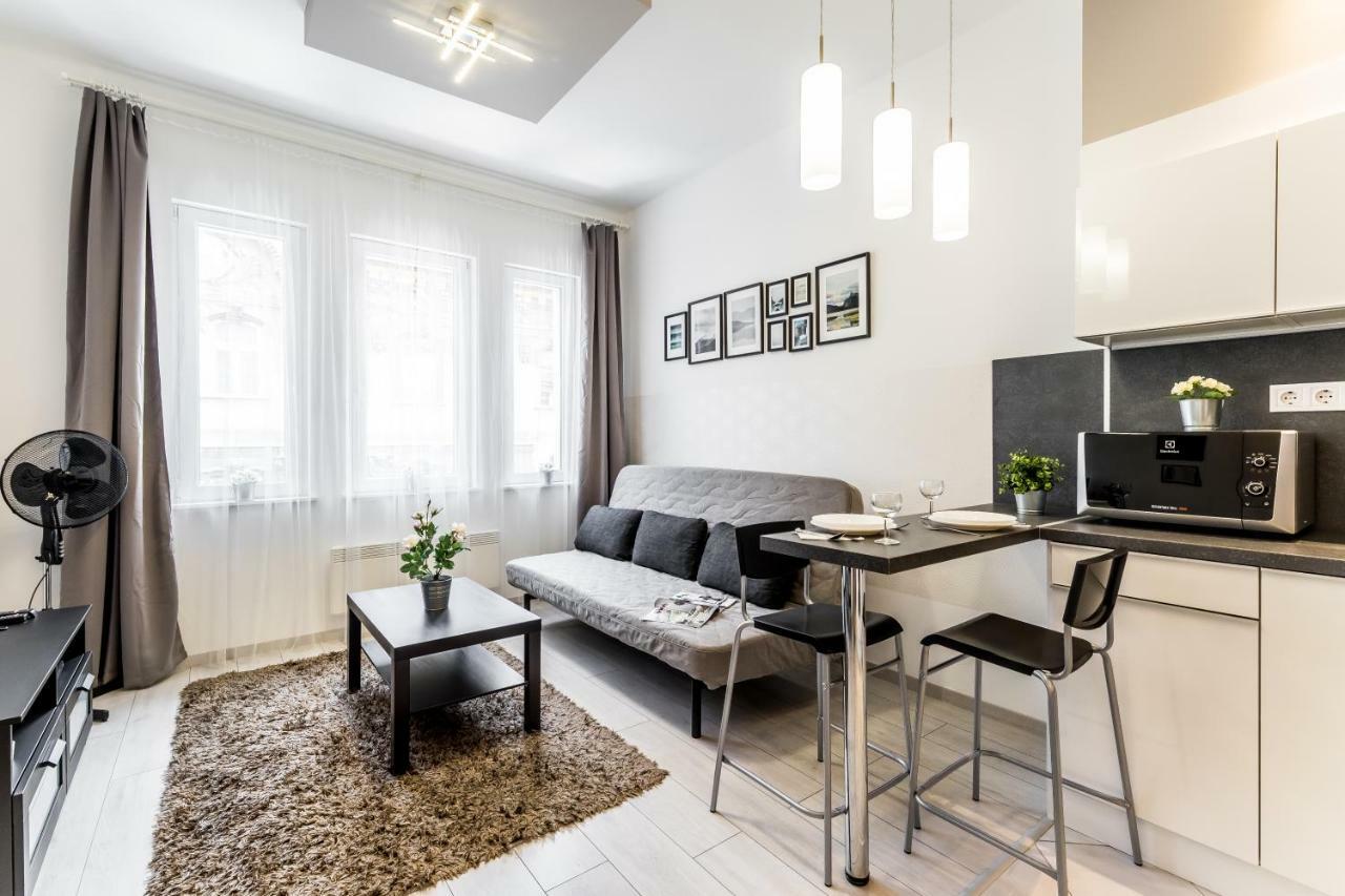 Fleur Creme Apartment ブダペスト エクステリア 写真